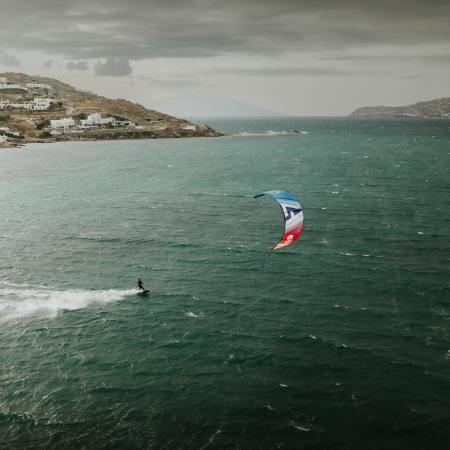 knot-kidding-s1-ep01-mykonos